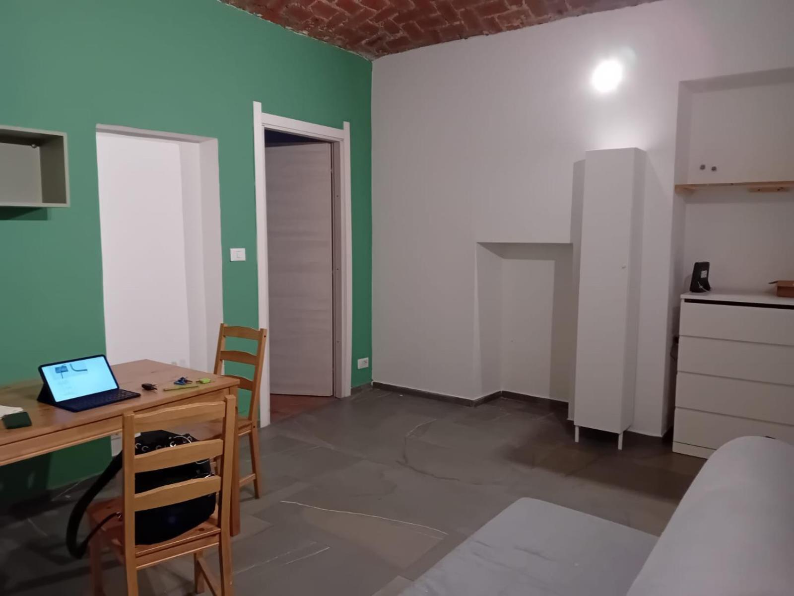 Ferienwohnung Luoghi Comuni Porta Palazzo Turin Zimmer foto