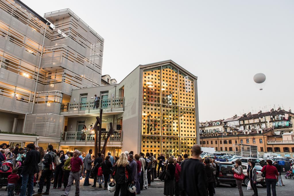 Ferienwohnung Luoghi Comuni Porta Palazzo Turin Exterior foto