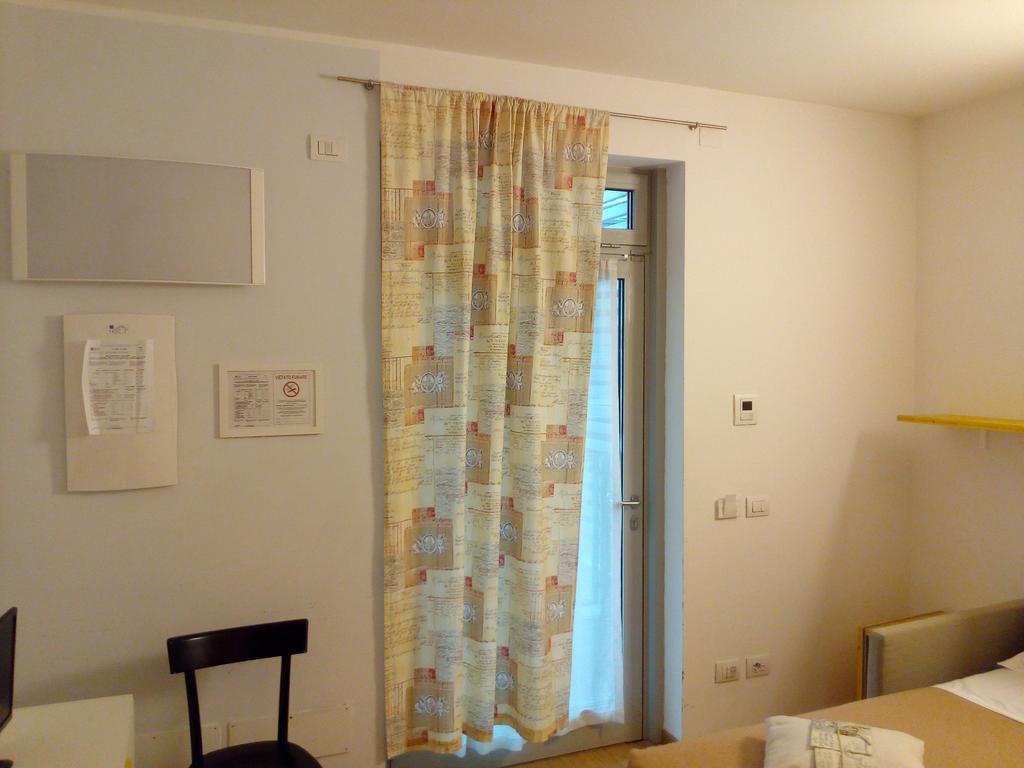 Ferienwohnung Luoghi Comuni Porta Palazzo Turin Exterior foto